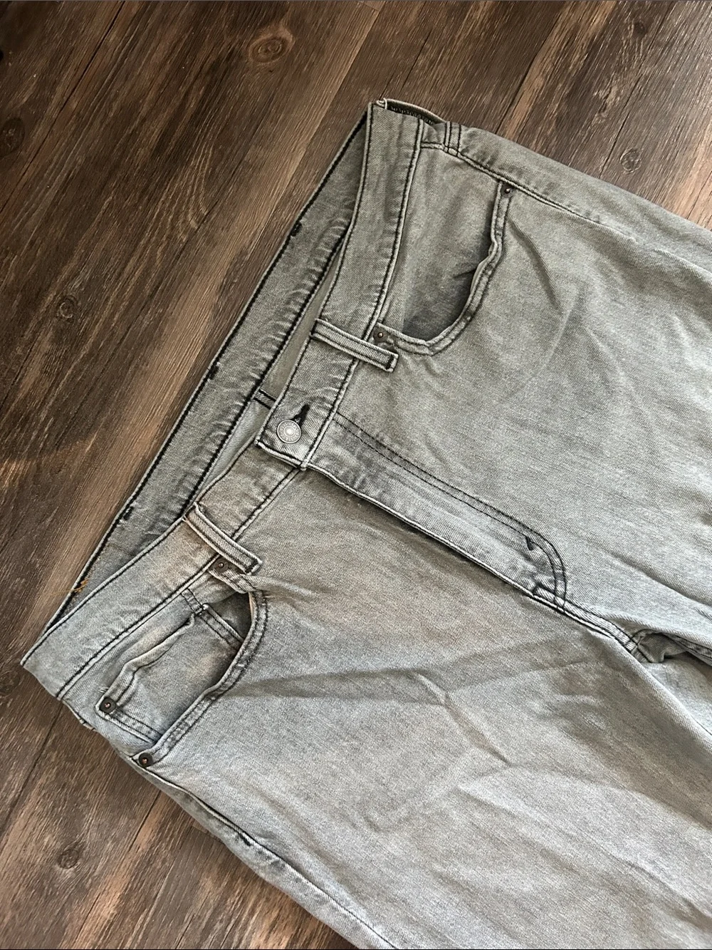 Levi's Men's Light Gray Slim Straight Jeans